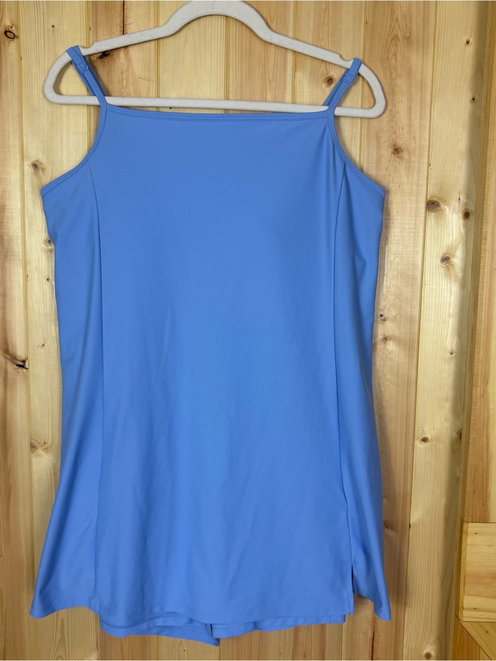 Old Navy PowerSoft Active Dress Size XL Petite Shelf Bra Shorts Adjustable blue